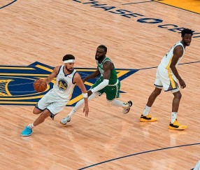 开云app-G2开打勇士将迎背水一战 库里：我们可以做出回应