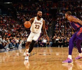 回应！詹姆斯：湖人罚球多是因为我们很少投三分